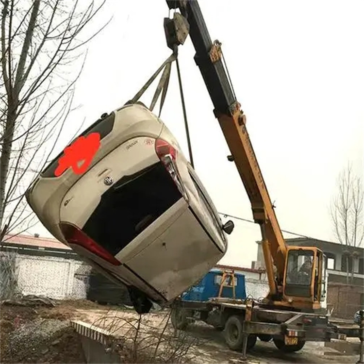 资兴随时待命，吊车24小时道路救援服务全解析